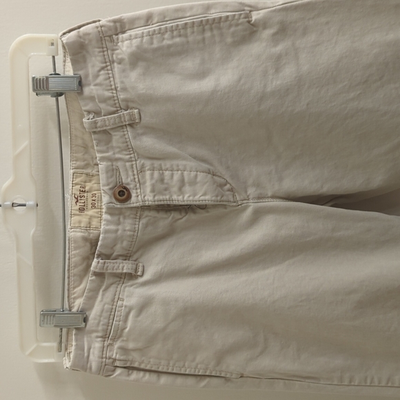 Hollister men's khakis/chinos - Picture 2 of 4